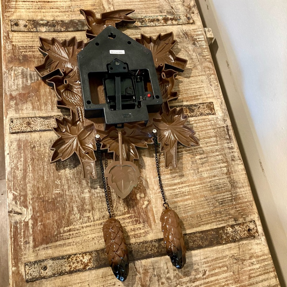 Vintage Plastic Telesonic Cuckoo Clock Broken! Black Forest - Picture 9 of 15